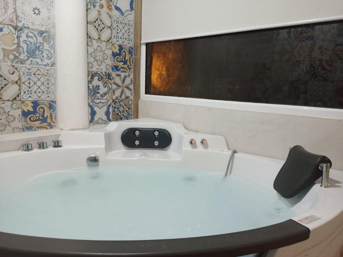 Rustic Quinta La Aurora * Baños