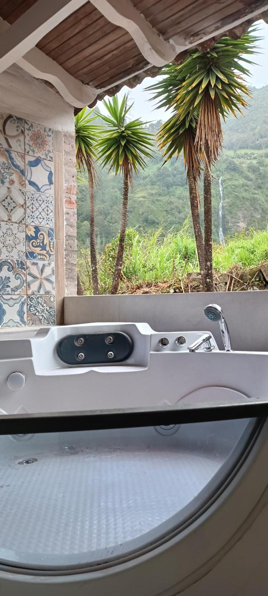 Rustic Quinta La Aurora Baños